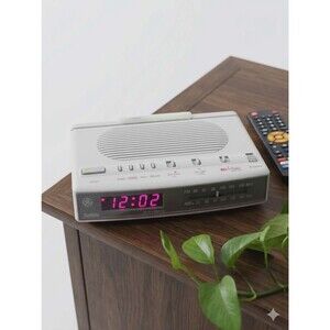 Vintage GE Softlite Alarm Clock Radio 7-4557A Works AM/FM Alarm Needs Bulb